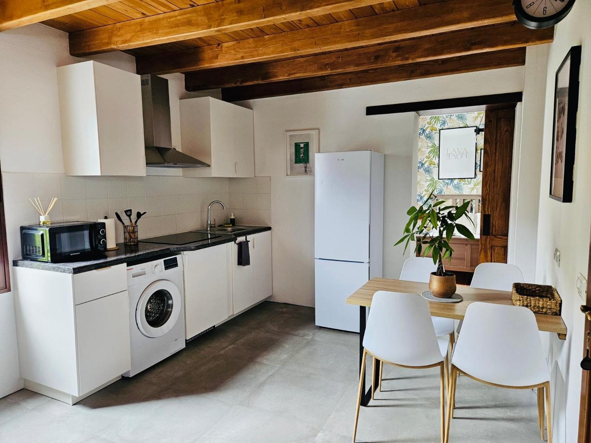 Casa Celi Apartment Тегисе Екстериор снимка